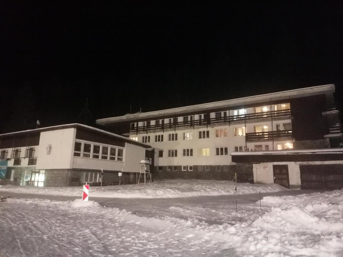 Chata - Dom Horskej Sluzby Jasna Belá Exterior photo